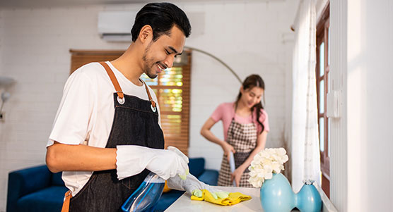 Hourly workers in Abu Dhabi