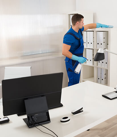 Hourly workers in Abu Dhabi | عاملات بالساعة في ابوظبي